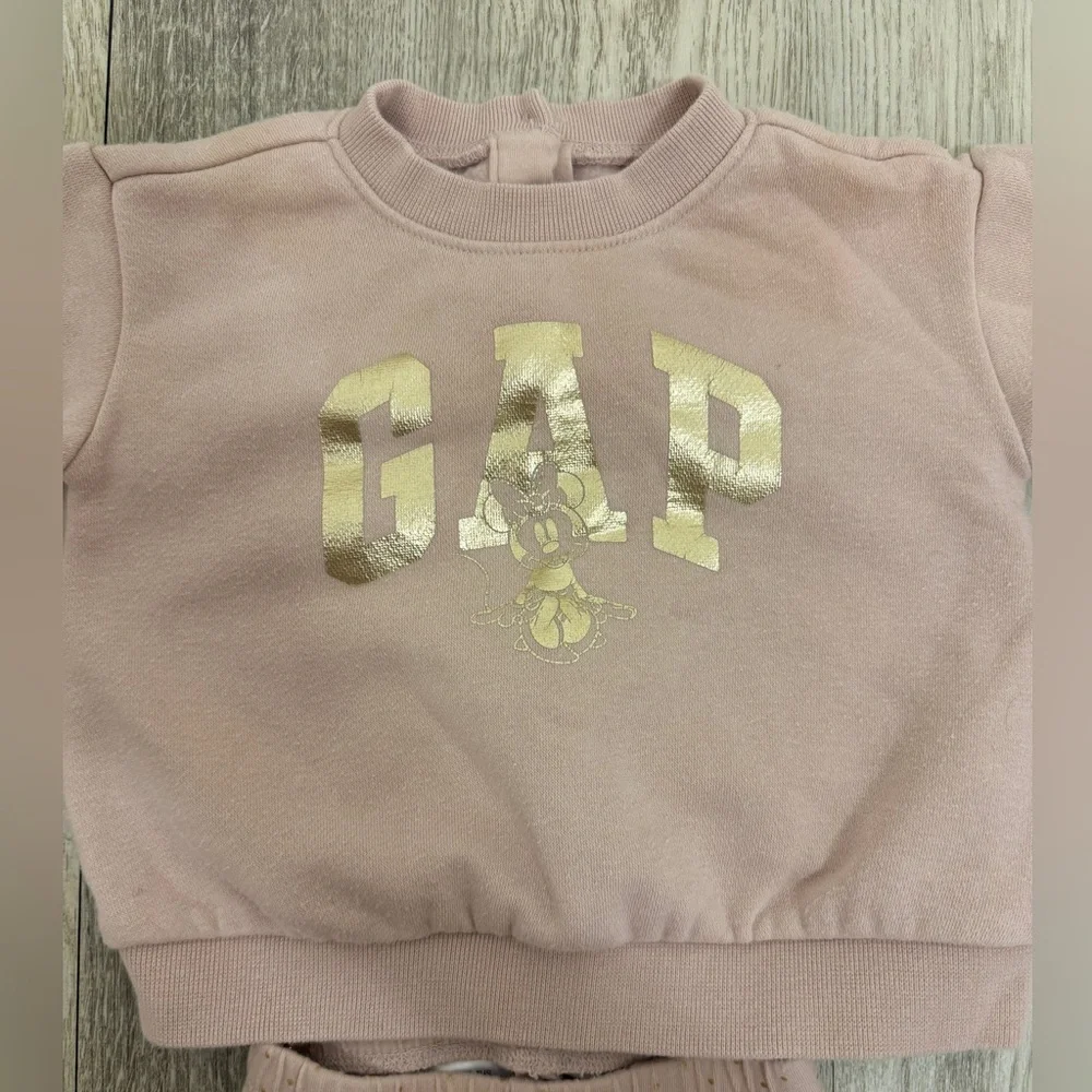 Gap Disney Minnie 0-3 Month Outfit